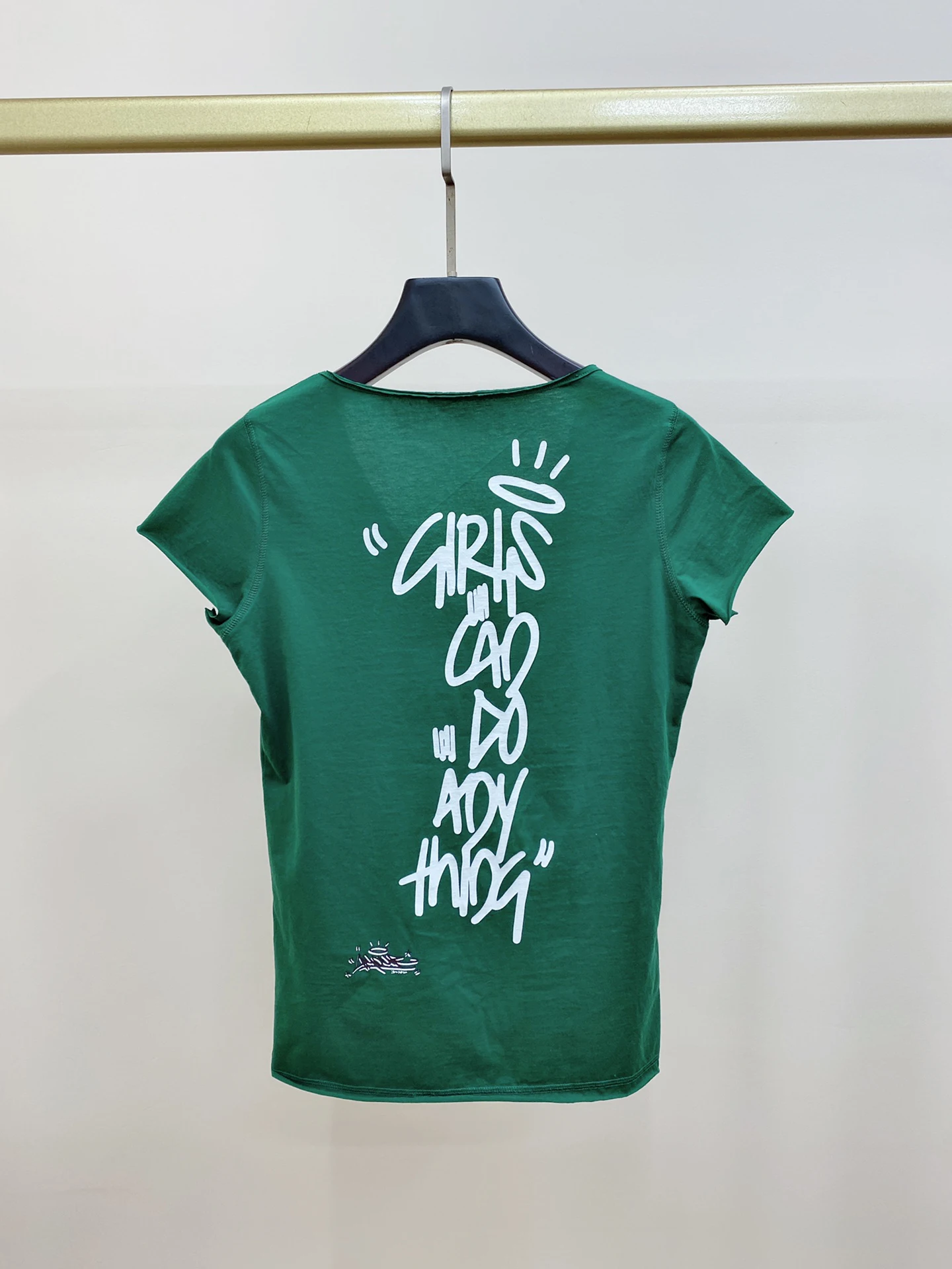 

2022 New Letter Print V-neck Green zv T-shirt Women Short Sleeves T-shirt