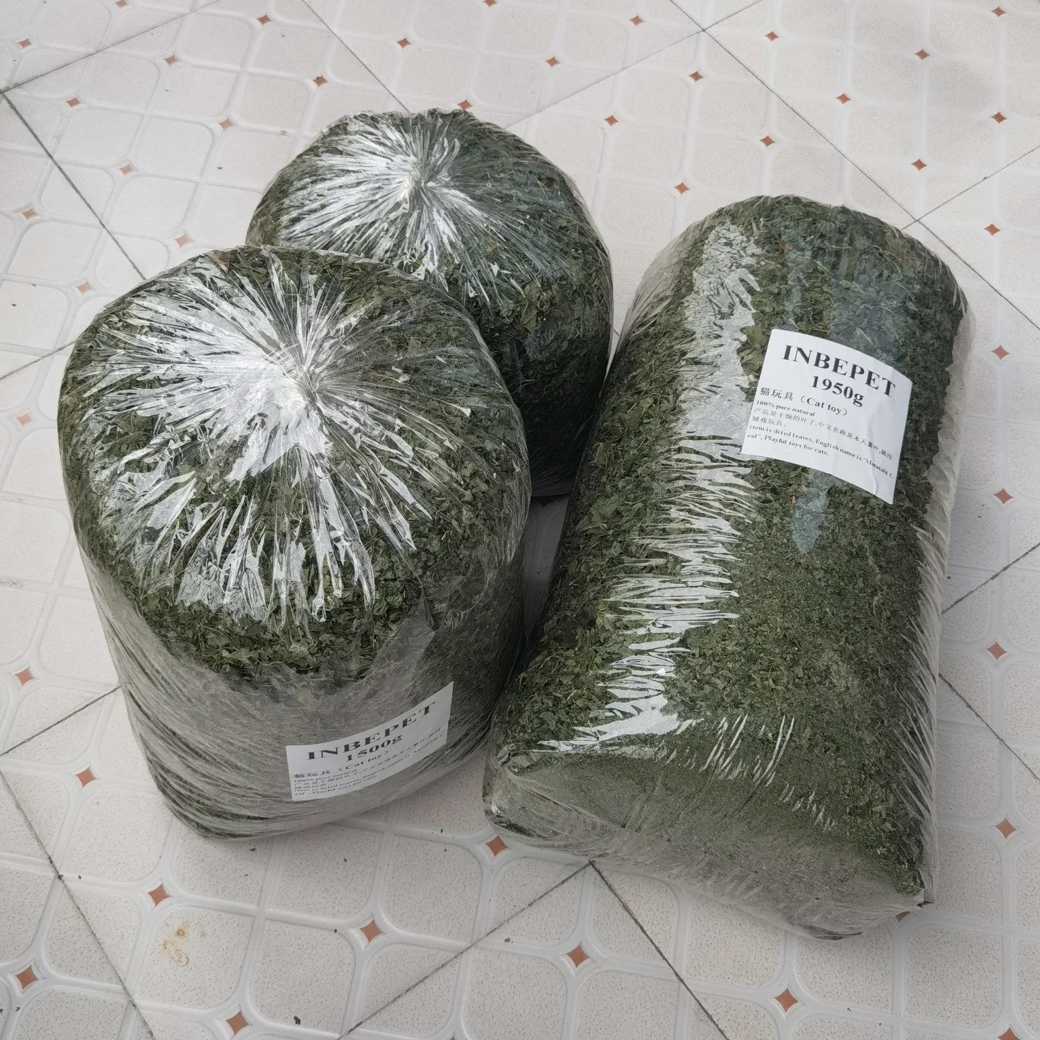 

Зубная паста INBEPET 1000/1500/1950 г для чистки зубов и кошек