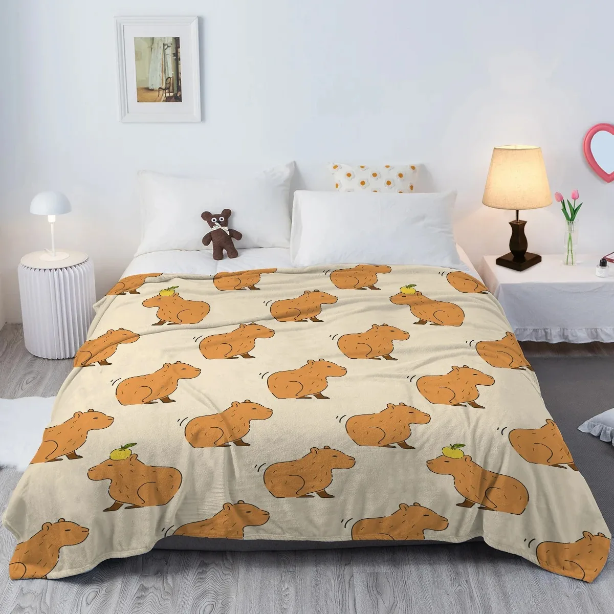 Fluffy Capybara Nap Blanket - Soft Microfiber Flannel Throw for Winter Camping