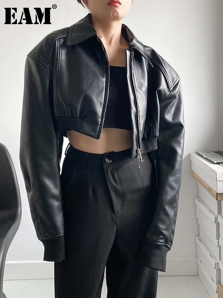 

[EAM] Loose Fit Black PU Leather Short Big Size Jacket New Lapel Long Sleeve Women Coat Fashion Tide Spring Autumn 2024 1DH0431