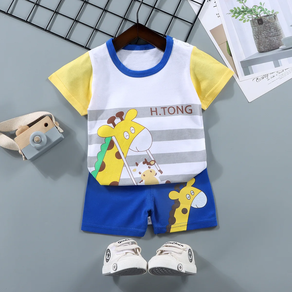 

2pcs Children Clothing 2023 Summer Conjuntos Cotton Baby Boys Girls Short Sleeve T-shirt Shorts Set Fashion Baby Clothes Suit