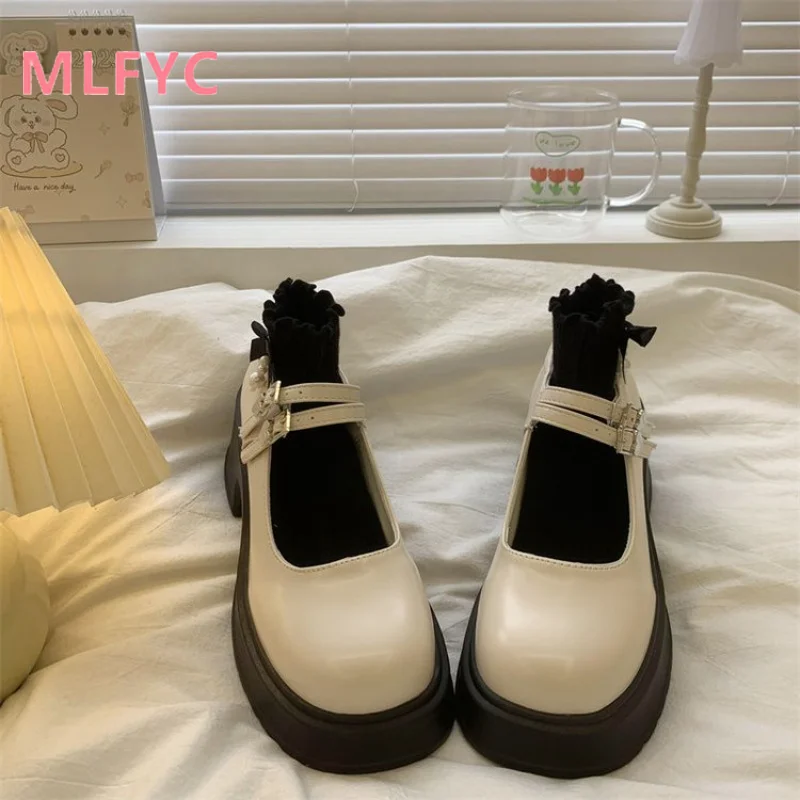 Black round toe thick soled women's shoes 2023 New Spring and Autumn Comfort Shallow cut Single Shoes Fashion Women Single Shoes