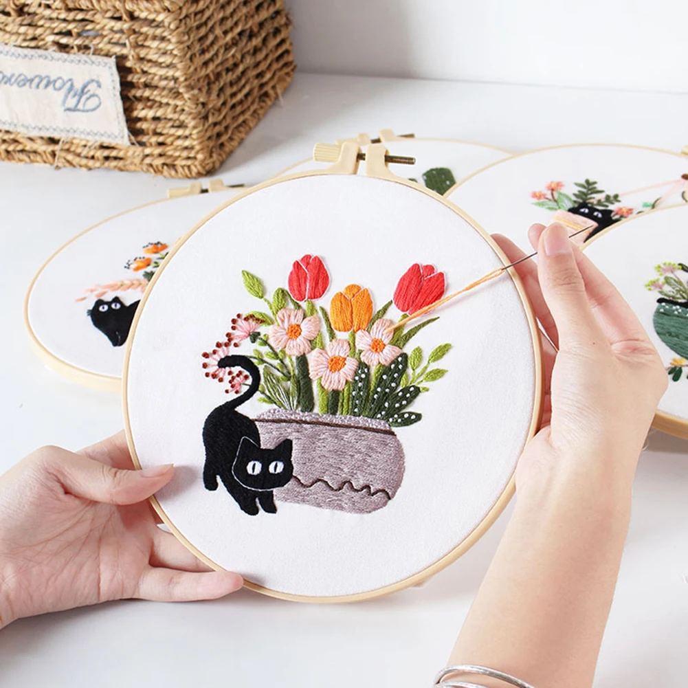 DIY Cat Embroidery Starter Kit With Embroidery Hoops Threads Needles Cross Stitch Kits For Beginners Arts Craft Lover