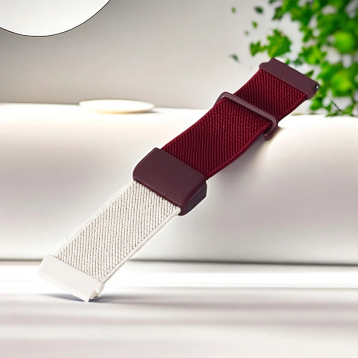 Universal Nylon Magnetic Watch Strap, 18/20/22mm, Breathable and Adjustable Band
