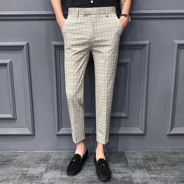 Checkered grey trouser! | Grey pants men, Mens casual outfits, Checked  trousers outfit