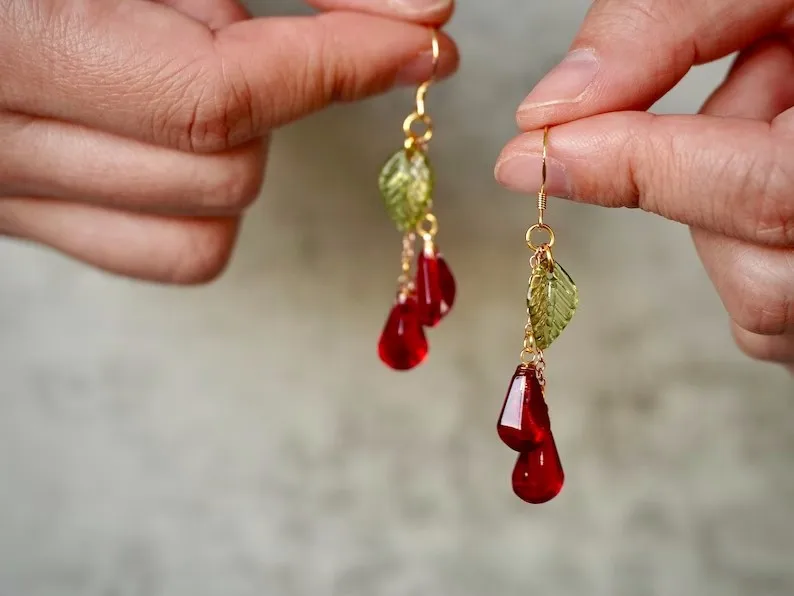 

Серьги из семян граната, красные стеклянные серьги-подвески, женский подарок для нее
