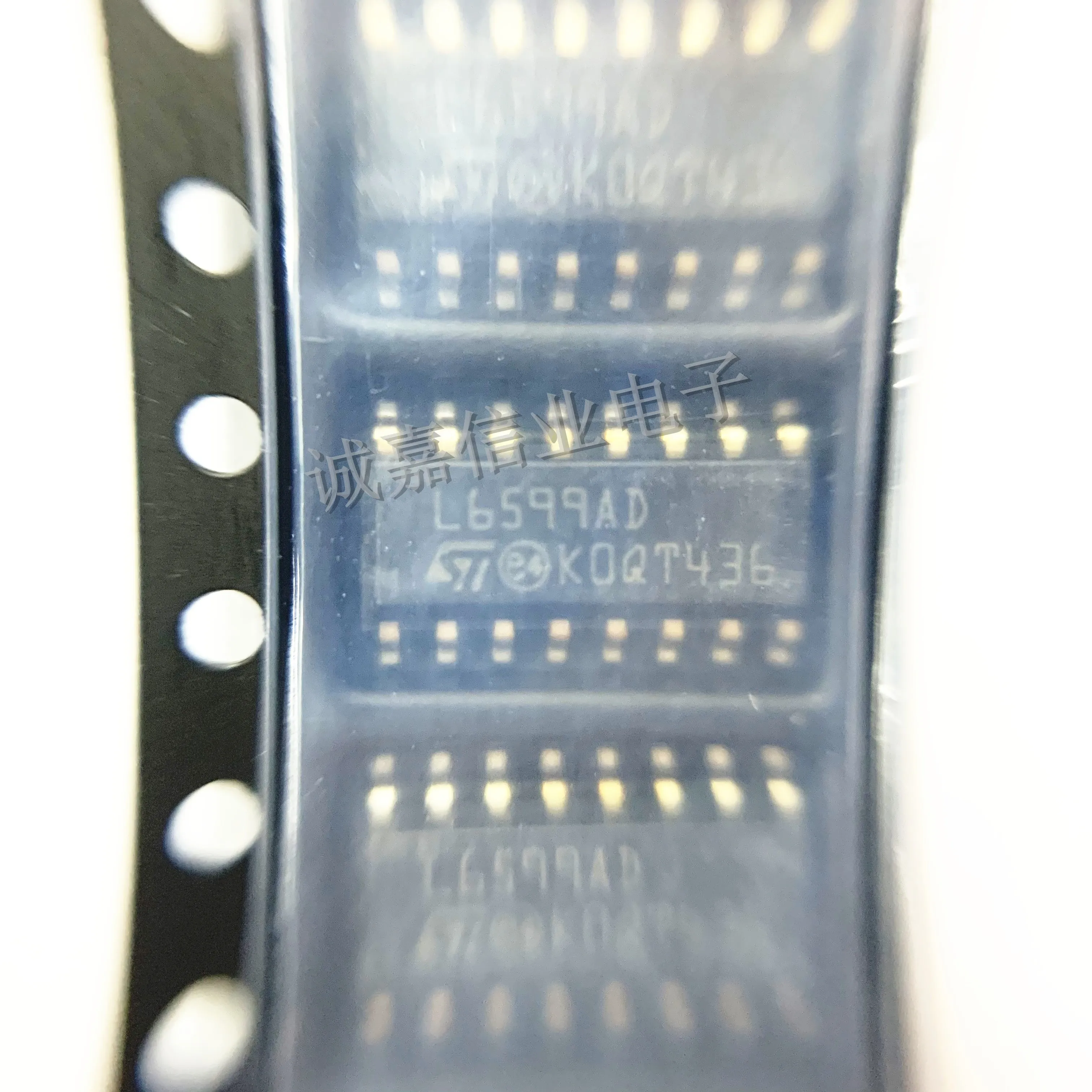 10 Pz/Lotto L6599Adtr Sop-16 L6599Ad Controller Di Commutazione Controller Risonante Hi-Volt Tensione Di Ingresso: Da 8.85 V A 16 V