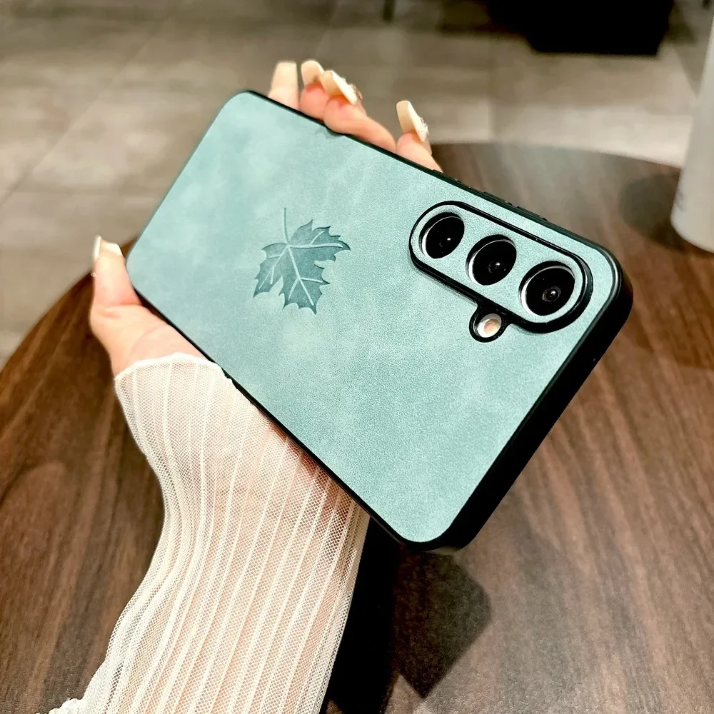 Vintage Maple Leaf Leather Slim Cover Case
