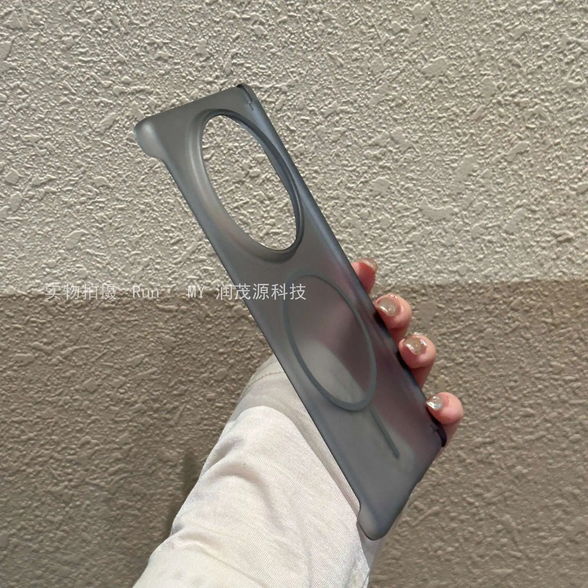 Matte Magnetic Hinge Protection Hard Back Case with Shaft Bumper