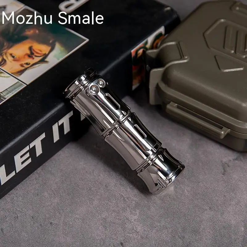 

WK Mochu Sma Ll Flashlight EDC Portable Mini Decompression Toy Outdoor Products Titanium Polishing Flashlight