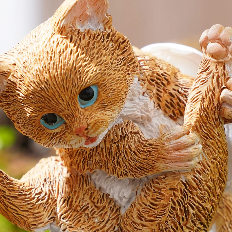 1PC, cartoon cat sitting on the toilet garden decorative item, suitable for micro-landscape DIY and garden potted plants