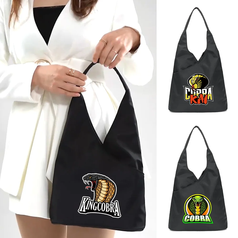 

Casual Cobra Print Underarm Outdoor Shoulder Bag Handbag Shopping Bags Travel Camping Portable Organizer 2023 New Women Fashion