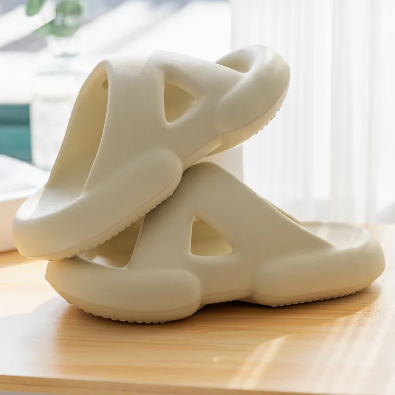 2023 summer new simple sandals women's outwear home indoor household soft bottom flip non-slip wholesale