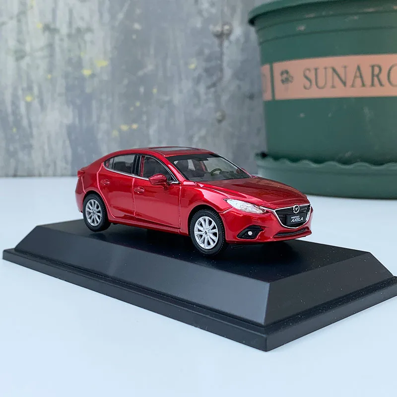 Mazda Coche de juguete Mazda3 Axela, escala 143, escala miniatura