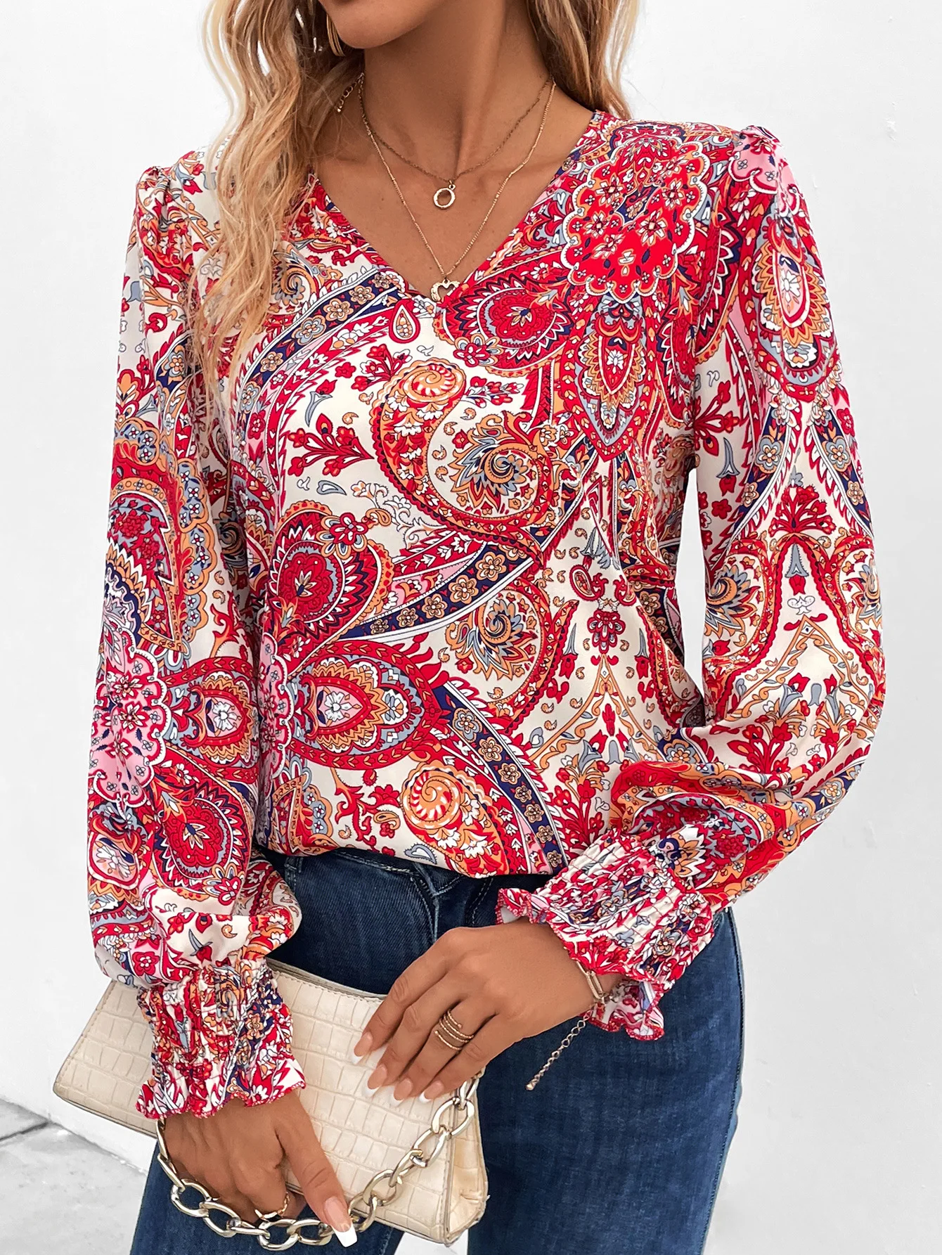 Women's Paisley print V-neck chiffon with lantern sleeves Woman clothing