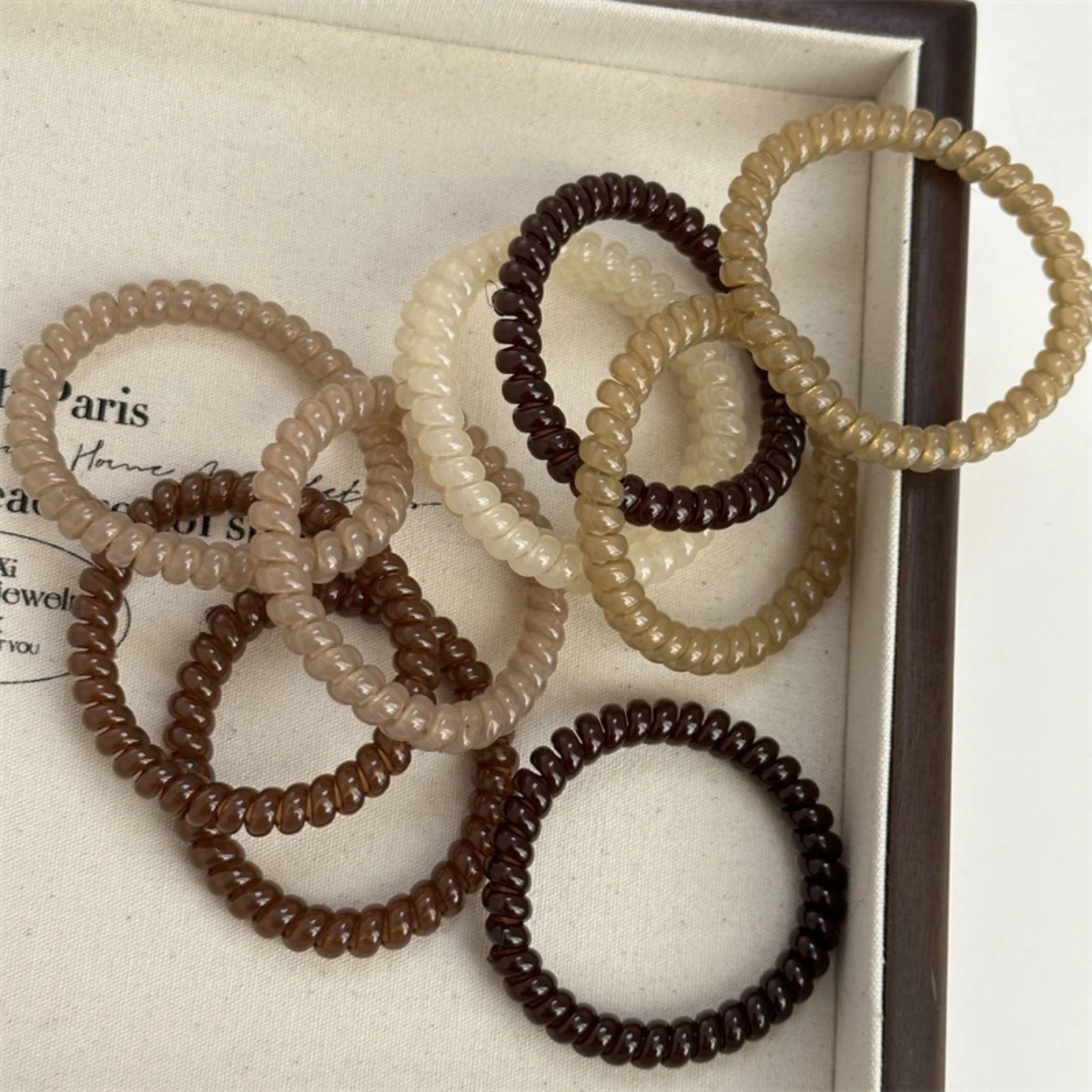 Stylish Neutral Toned Spiral Hair Ties - Durable Hair Accessories