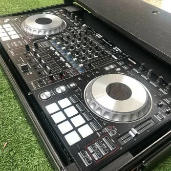

Newly Pionee r DJ D-SZ2 4-deck S erato Pro Controller