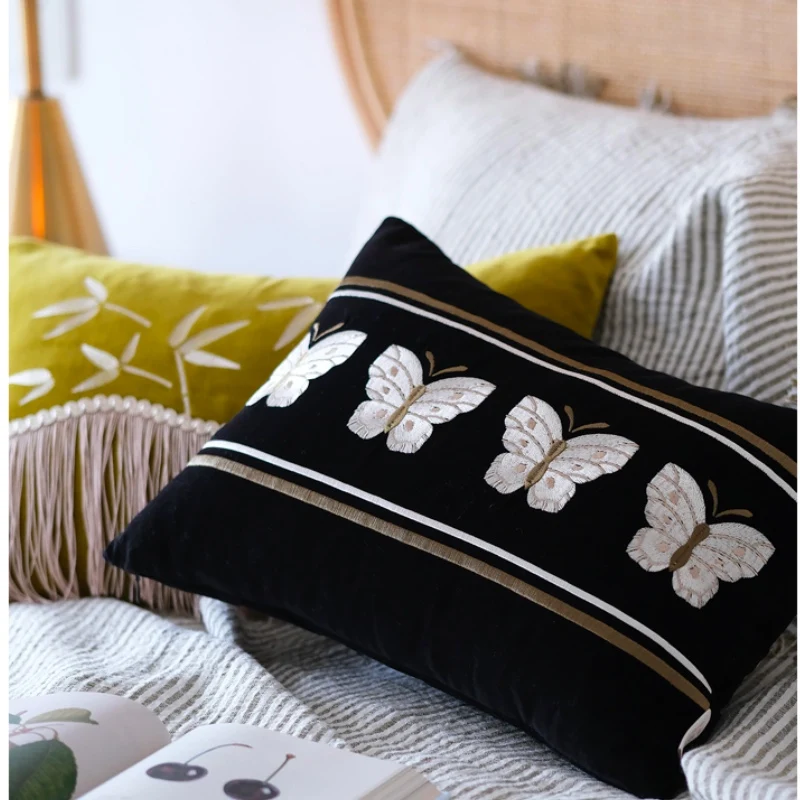 

French Pillows Retro Butterfly Embroidered Cushion Cover Decorative Pillow Cover For Sofa Luxury Black Velvet Chair Bed Coussin
