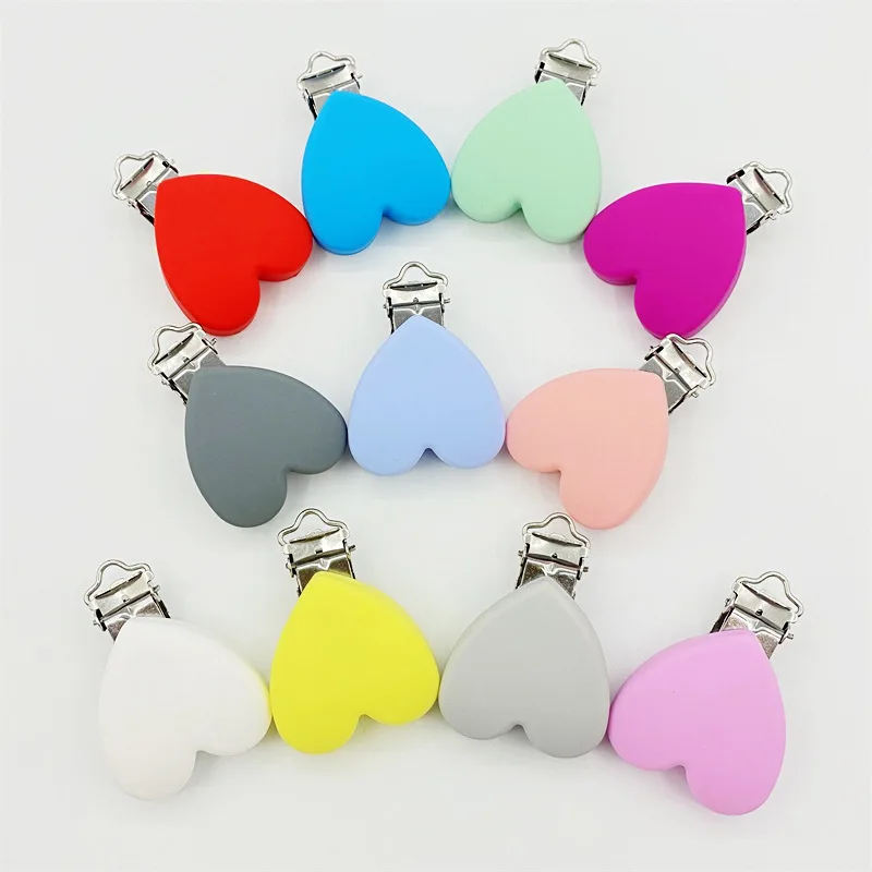 4pcs Heart Shape Silicone Pacifier Clips Leaves Mouse Silicone Clip Nursing Safe Baby Toys Accessories DIY Pacifier Chain Clamps 2