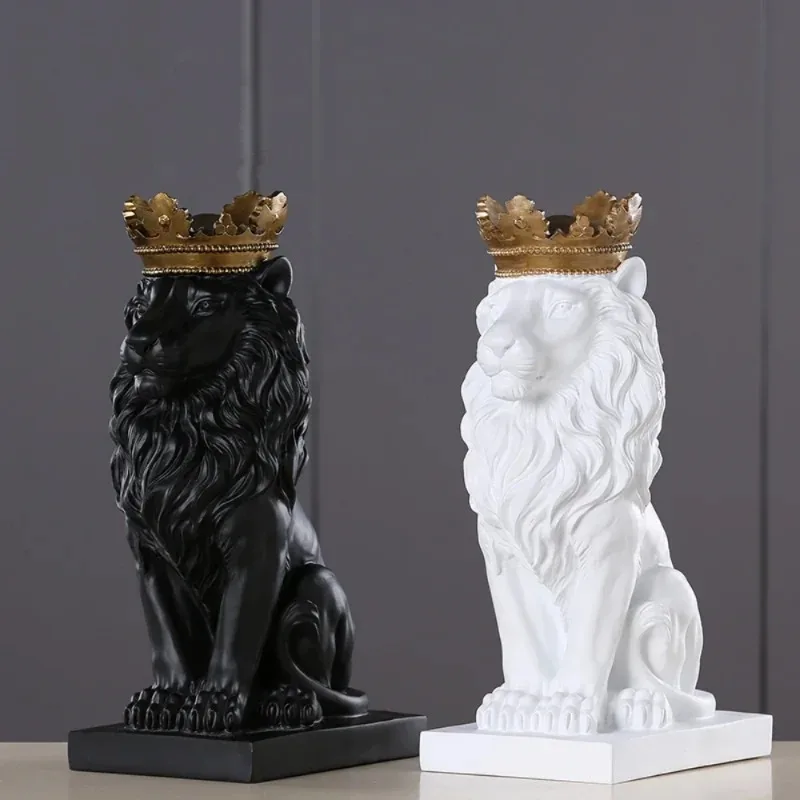 

Crown Lion Figurines Decorative Ornaments Creative Modern Office Desktop Business High-end Bookcase Home Accessories Home Decor