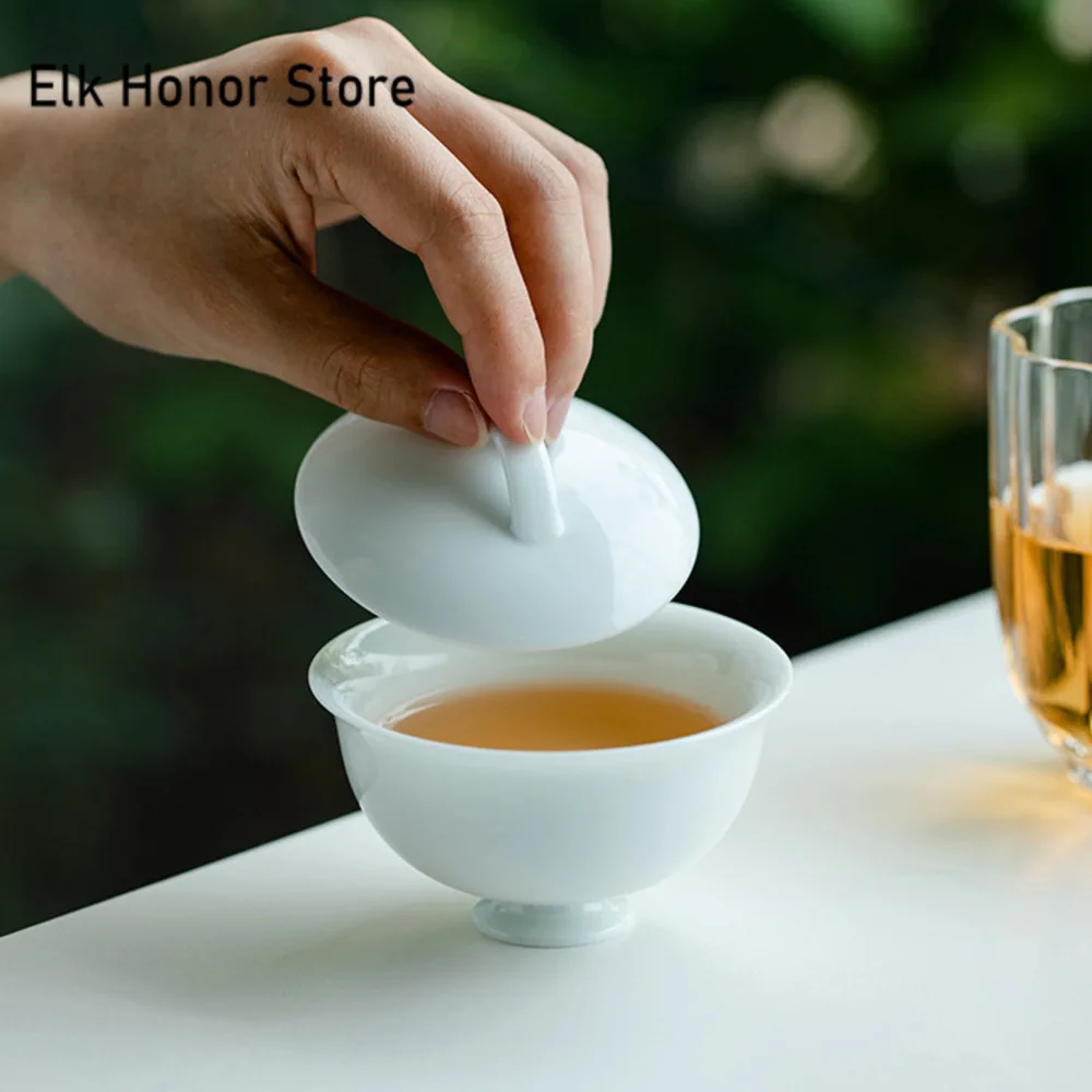 110ml Boutique Misty Blue Ceramic Tea Tureen Chiense Consensus Tea Bowl with Lid Circular Soaking Gaiwan Kung Fu Teaset Gift