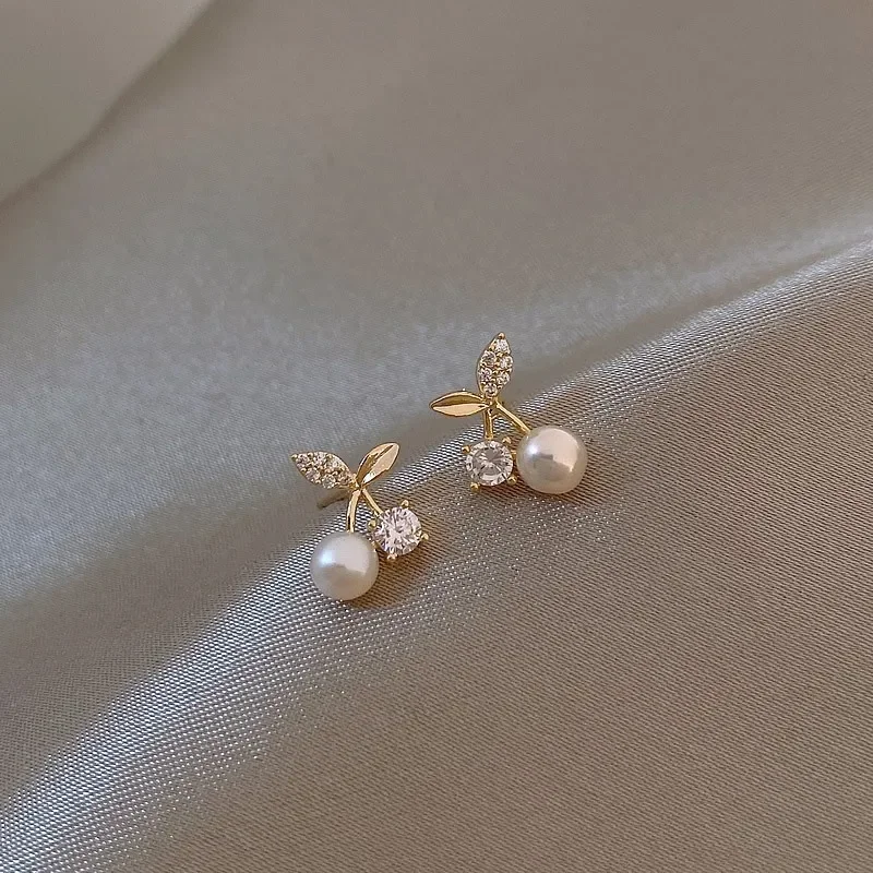 

Trendy Exquisite Small Cherry Pearl Zircon Stud Women's Earrings Charm Ffashion Jewelry Sets Party Christmas Birthday Girl Gift