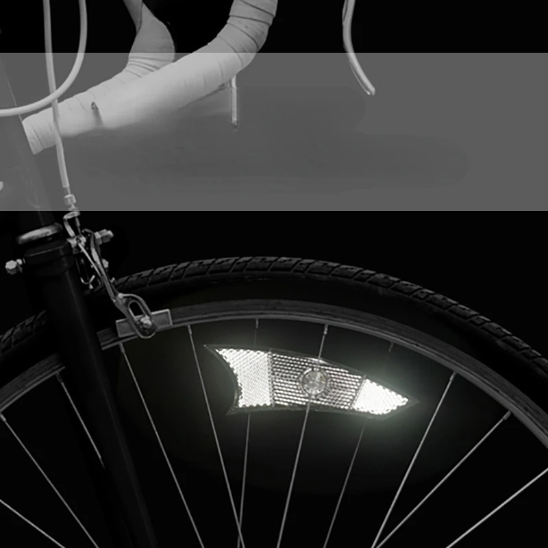 2022 Bicycle Wheel Light Waterproof Highlight Three Modes Decorate Night Safe Riding Adult Children Bike Accessories