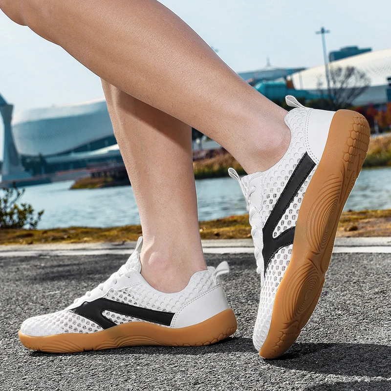 Men's Breathable Barefoot Wide Toe Minimalist Sneakers with Non-Slip Rubber Sole