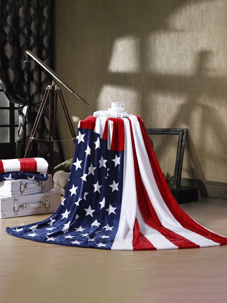 Bed blankets - Warm and plush throw for sofas, sofas, cars, and travel - machine-washed English style blankets - 5