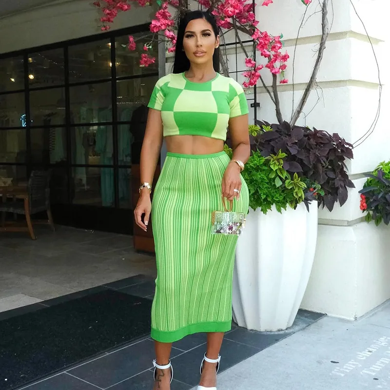 

Chic Two Piece Skirt Set Women's Y2K Dresses Sexy Outfit Cropped Tee Tops and Striped Long Skirt Suit Female Summer Clothing