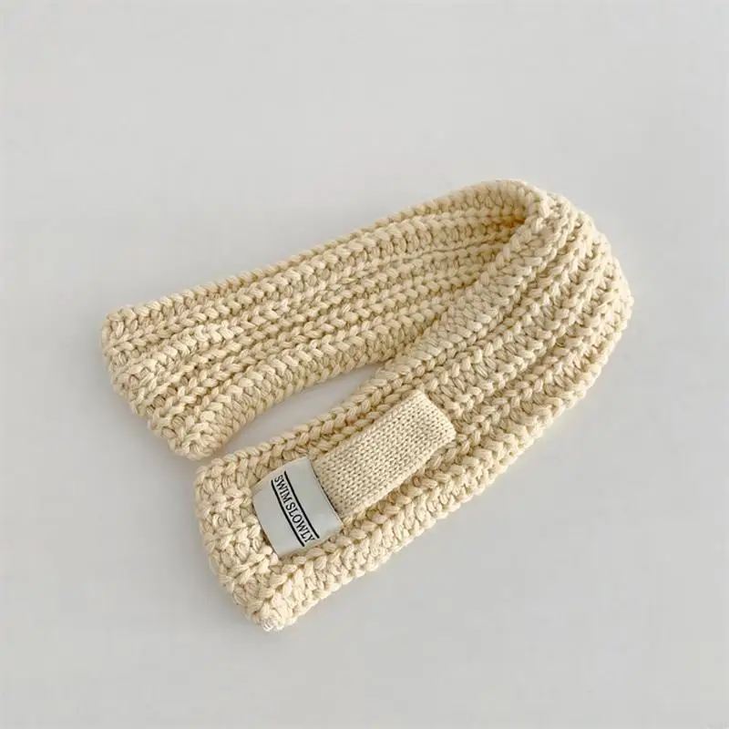 Soft and Warm Kids Scarf Knitted Neck Warmer Cosy Neckerchief Breathable Long Muffler New Year Gift for 3-12T Boys Girls 425F