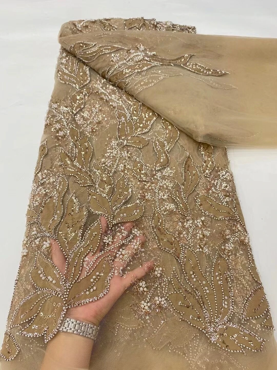 

2024 High Quality African Nigerian Tulle With Sequins Embroidery Sewing Lace Fabric Beads Stone Prom Dresses 5Yards DP0074