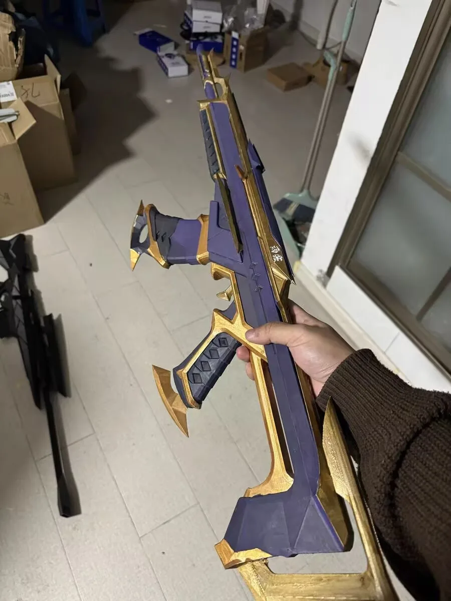 thumbnail image 1 of Periféricos del juego Valorant de 86 cm, modelo de arma de juguete para cosplay de Kuronami Vandal, figura de utilería 1:1, juguetes para niños, regalos, 1 of 5