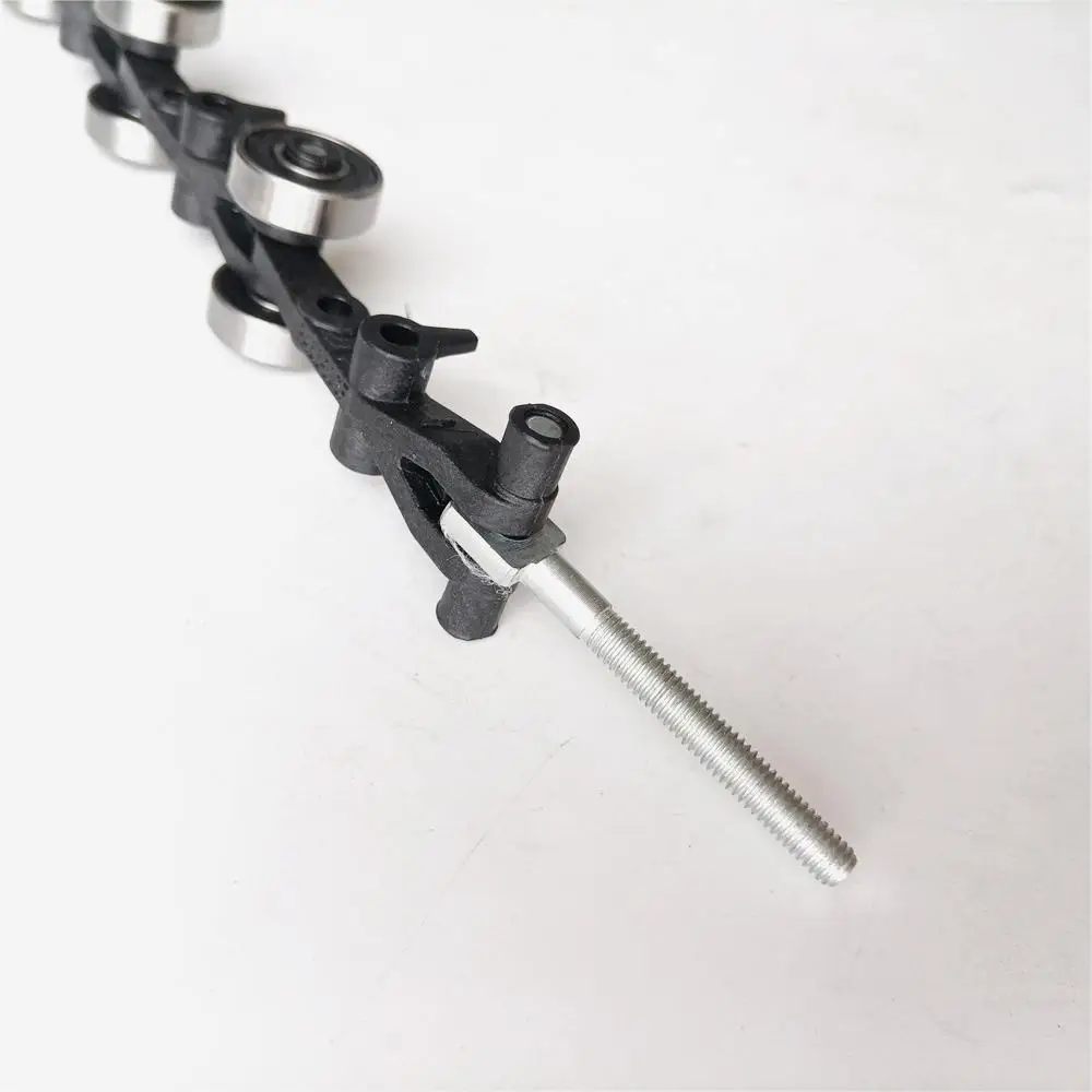 Escalator Newel Chain ID 50664870 PA6.6-30G Escalator Parts Black Double Fork 17 Pairs Bearing 608RS Hnadrail Chain