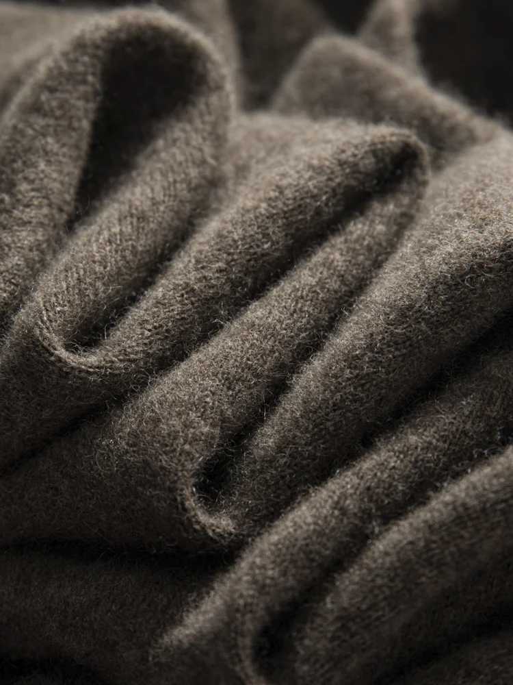 Cashmere Skirt Lifestyle