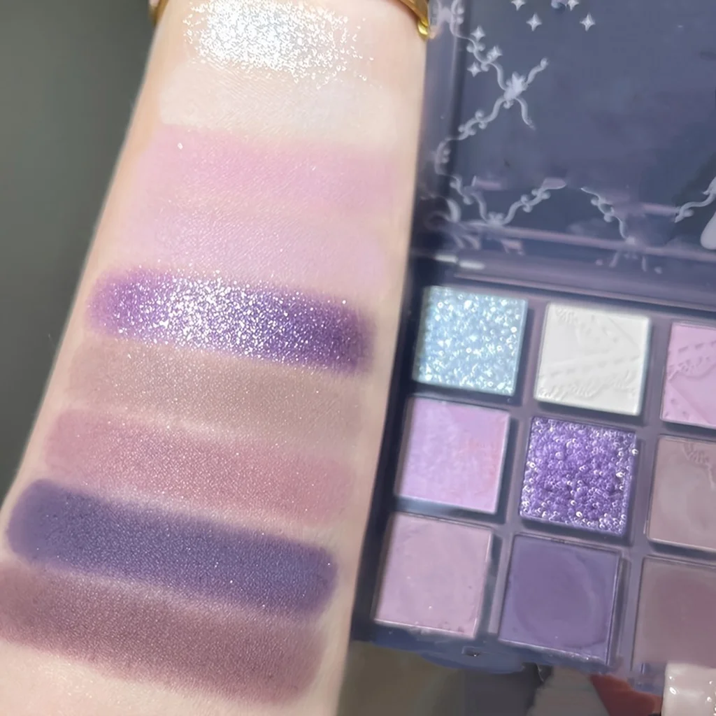 9 Colors Eyeshadow Palette Purple Berry Color Tone Pearly Matte Shimmer Glitter Sequins Finish Smokey Eyeshadow Makeup Palette 5