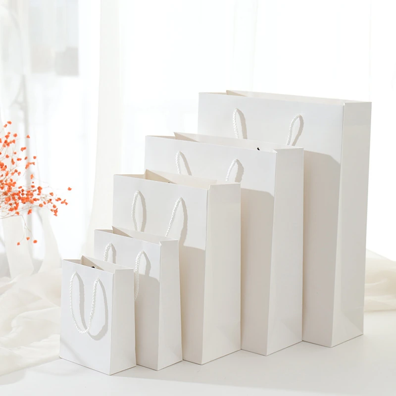 Bolsa de regalo de cartón blanco, paquete de ropa de bolsa de regalo para Festival de cumpleaños, fiesta de Navidad, varios tamaños, y bolsas de regalo| - AliExpress