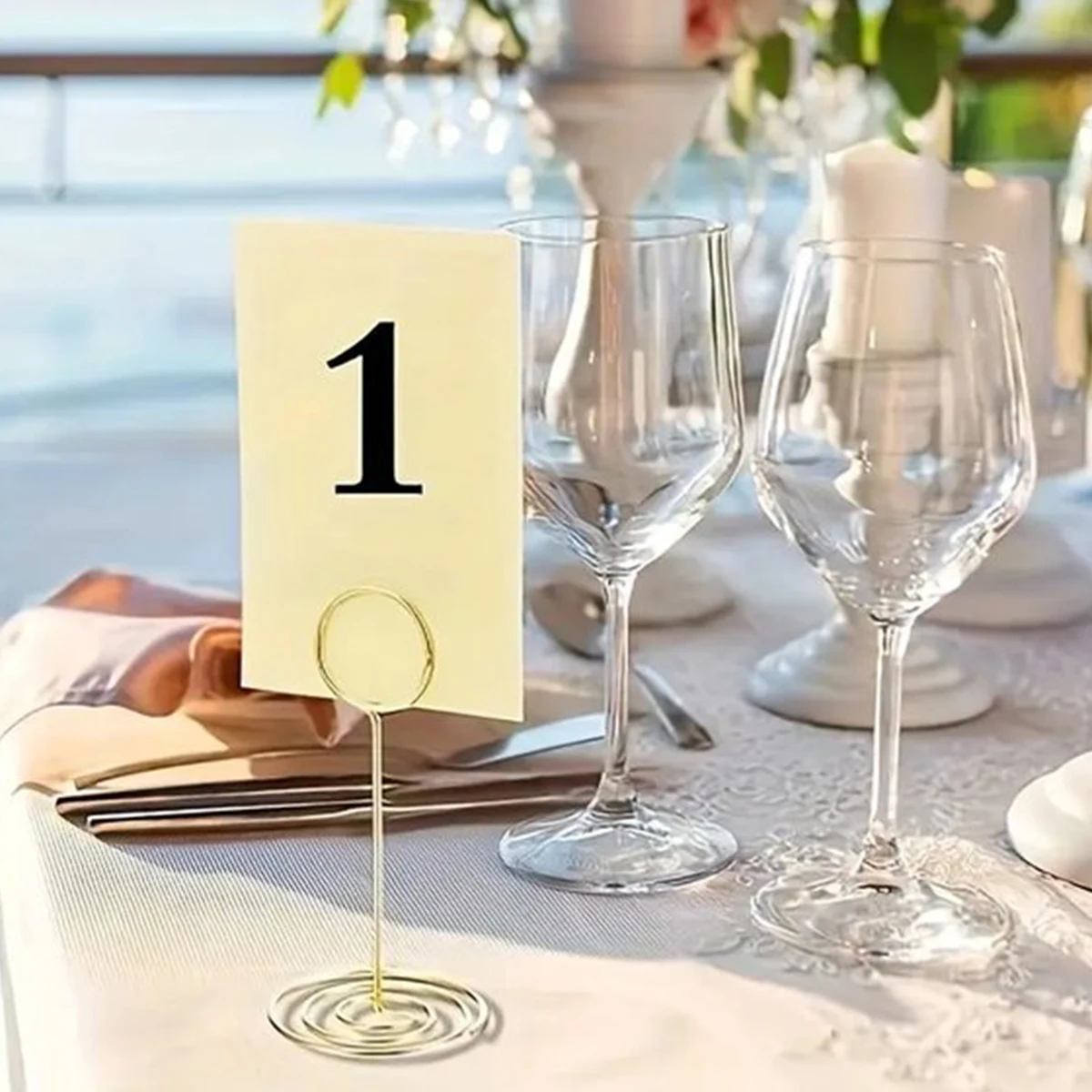 Mini Metallic Paper Clamp Gold Desktop Decoration Round Shape Photos Clips Place Card Clamps Stand Table Numbers Holder 20Pcs