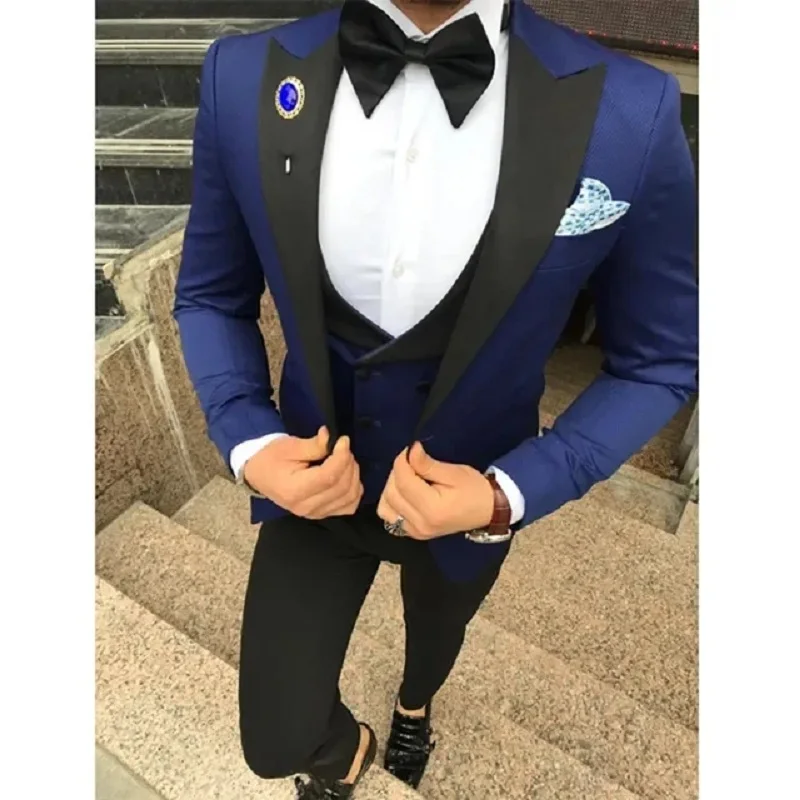 Costume Homme Grey Wedding Men Suits Black Peak Lapel Groom Prom Party Terno Masculino Slim Fit Blazer 3 Pcs Jacket+Pant+Vest
