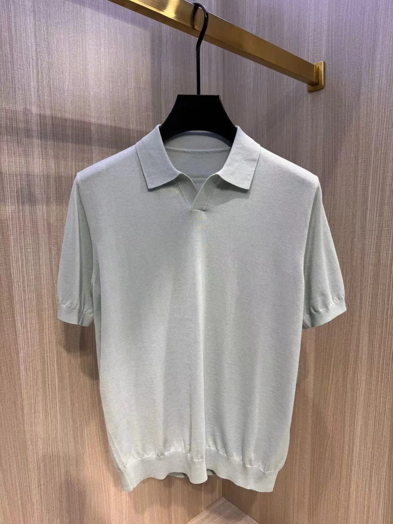 thumbnail image 1 of Camisa de punto de manga corta con solapa sin botones y manga corta para hombre de alta gama Zz de primavera y verano, 1 of 5