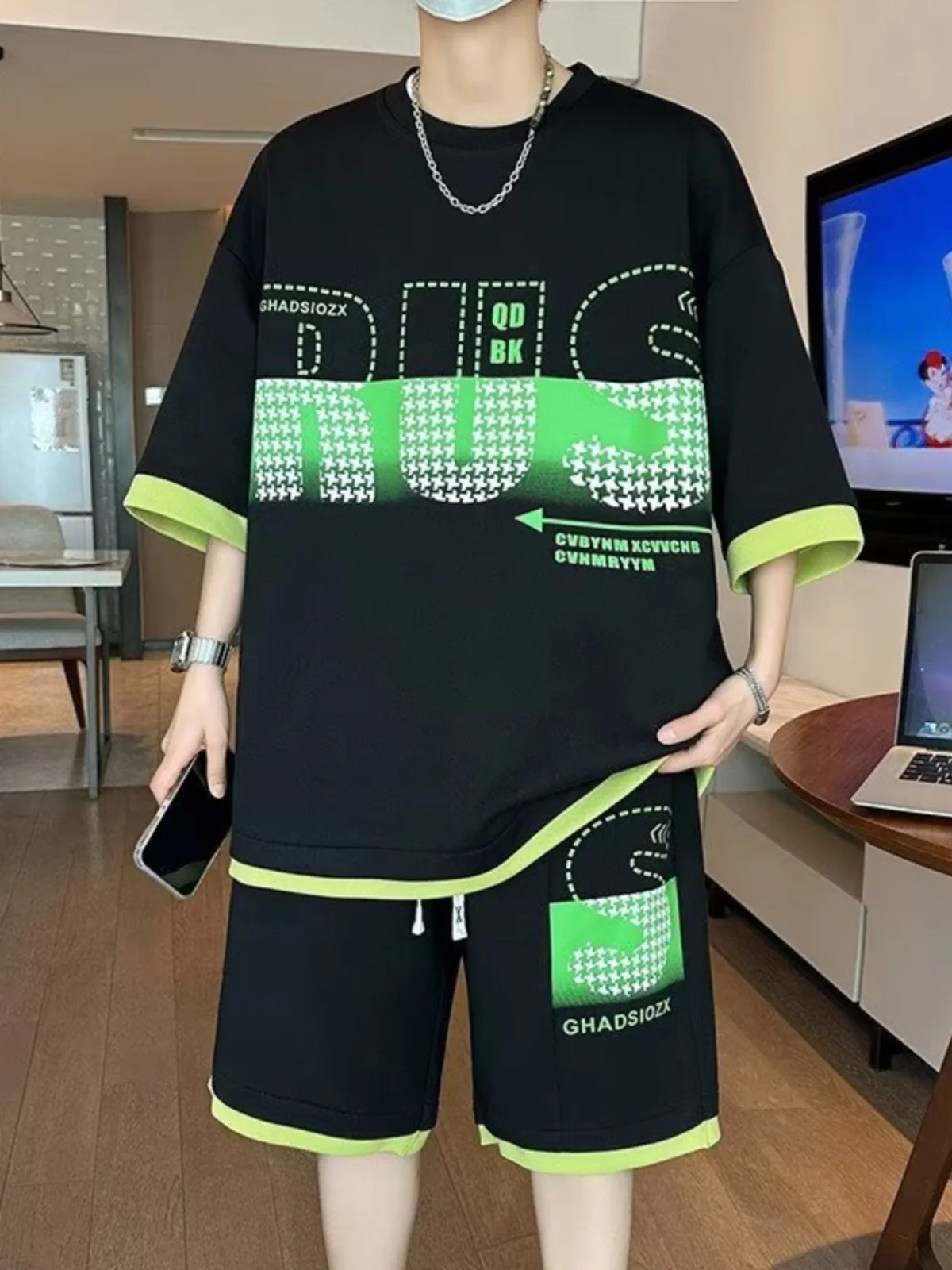 

Летний комплект из двух предметов для мужчин и девушек, Корейская версия, модный свободный и универсальный повседневный комплект для студентов, в комплекте с a