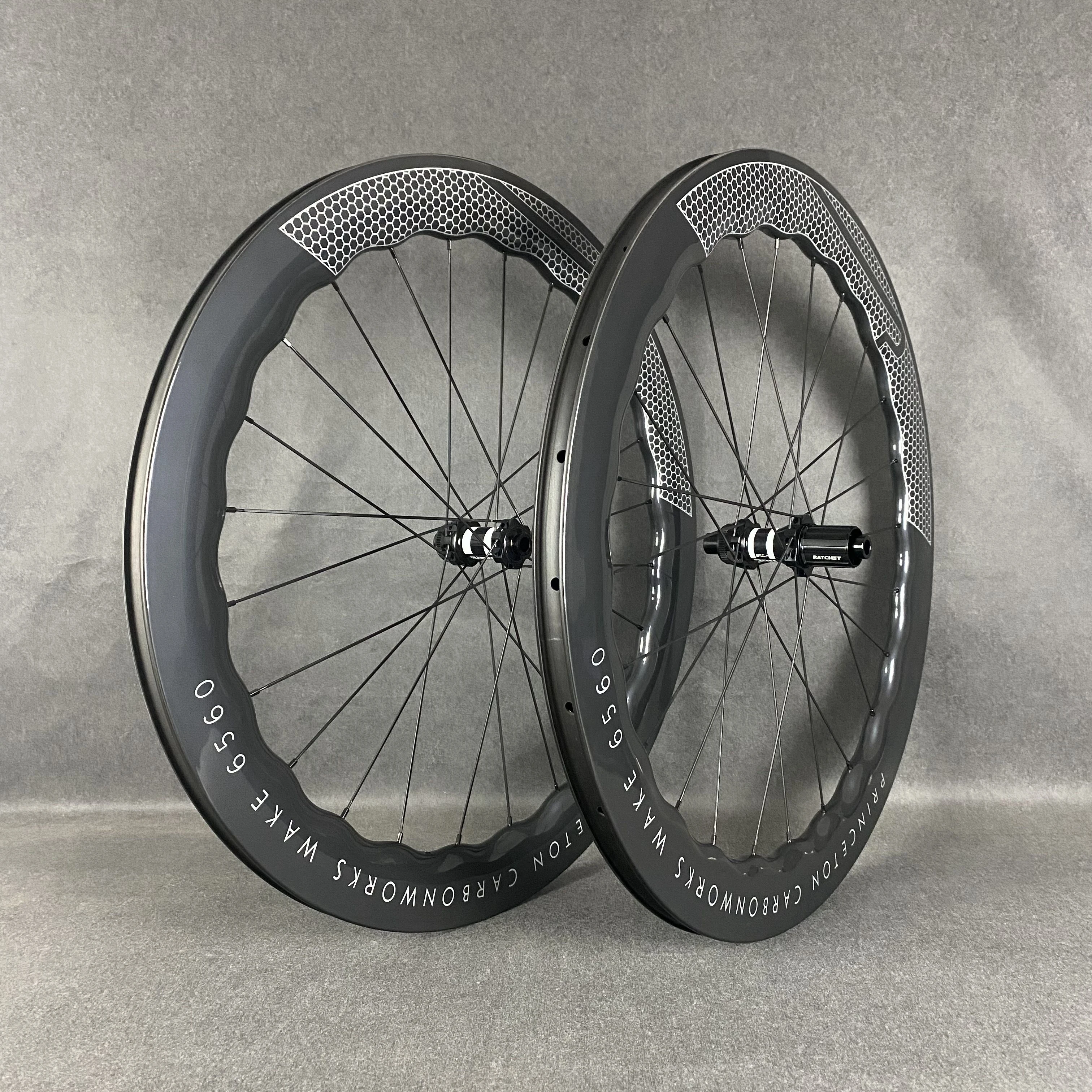 Jeu De Roues Vélo Course 700C Carbone 28/38mm - Frein Sur Jante (V-Brake) - Neuf, Garantie 3 Ans