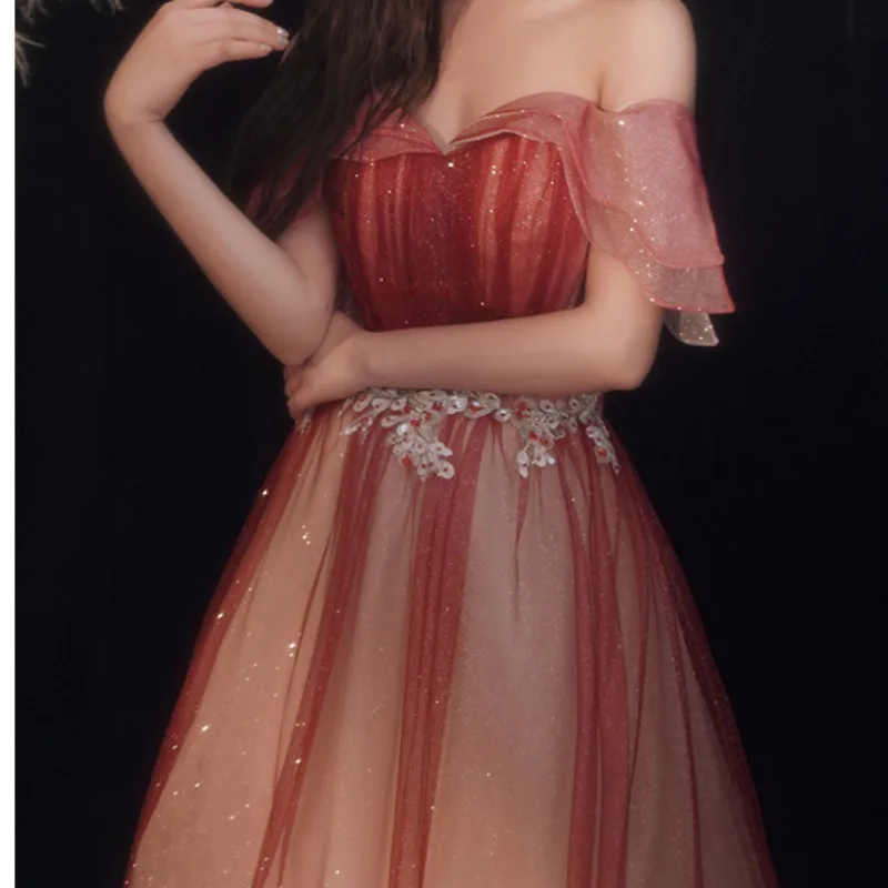 Red One-shoulder Gradient Slim Waist Evening Dress Wedding Party Robe Appliques Design Bling Mesh Pleated Tiered Prom Dresses