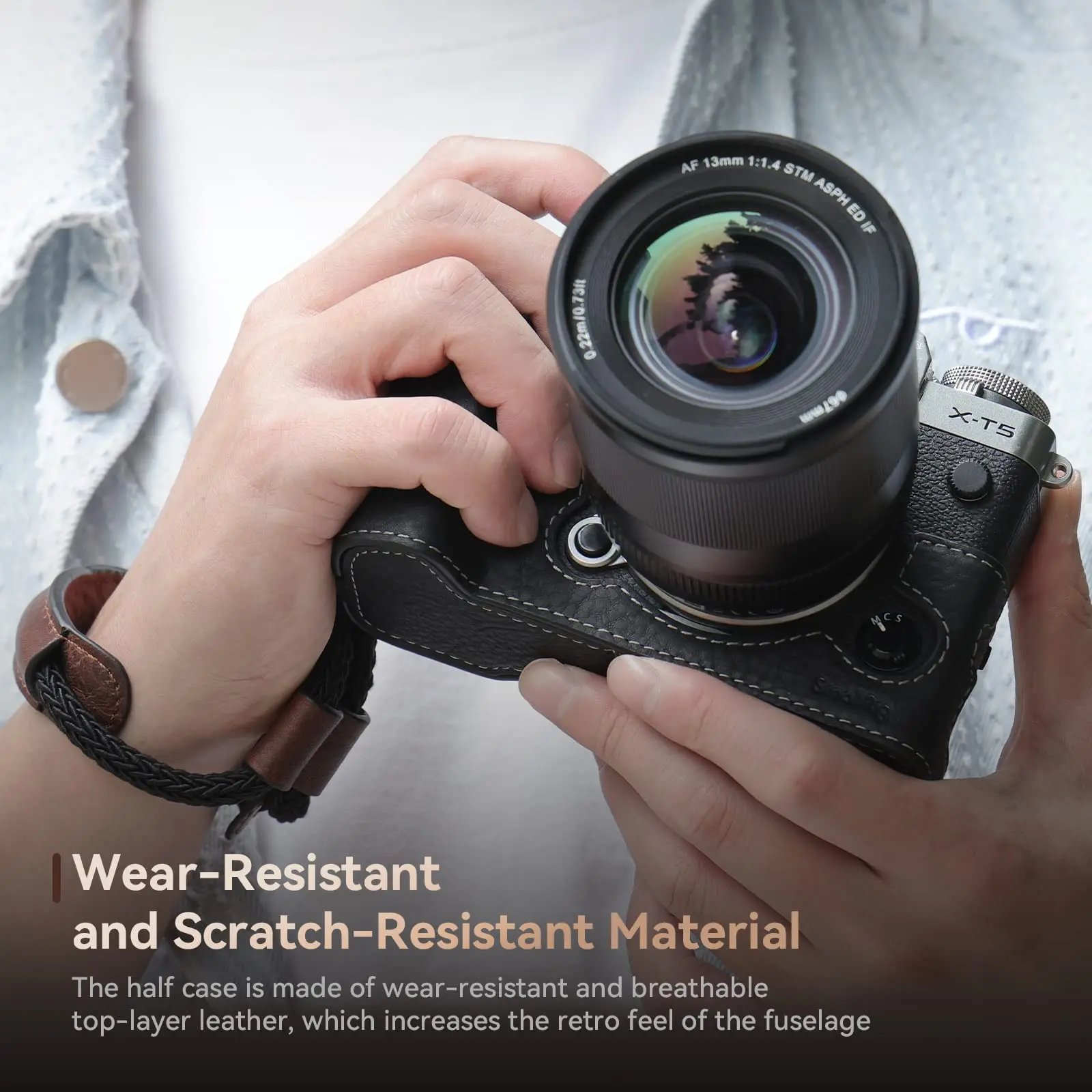 Kit Mezza Custodia In Pelle SmallRig 4879 Per Fujifilm X-M5 Con Cinturino Da Polso - Nero