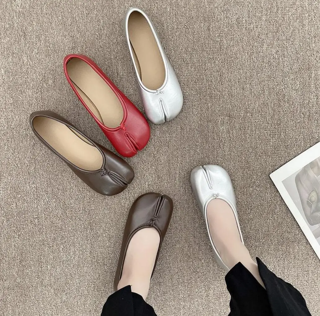 Japanese Style Tabi Ninja Shoes Women Cozy Leather Flats Split Hoof Toe Loafers Femme Mary Jeans Mocasines Ladies Ballerina Shoe 2