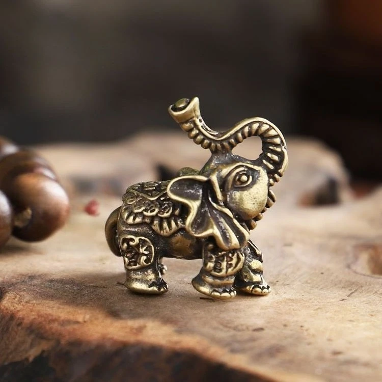 Antique Bronze Minature Elephant Figurines Tea Pet Table Ornament Decorations Solid Copper Animal Crafts Home Decor Living Room