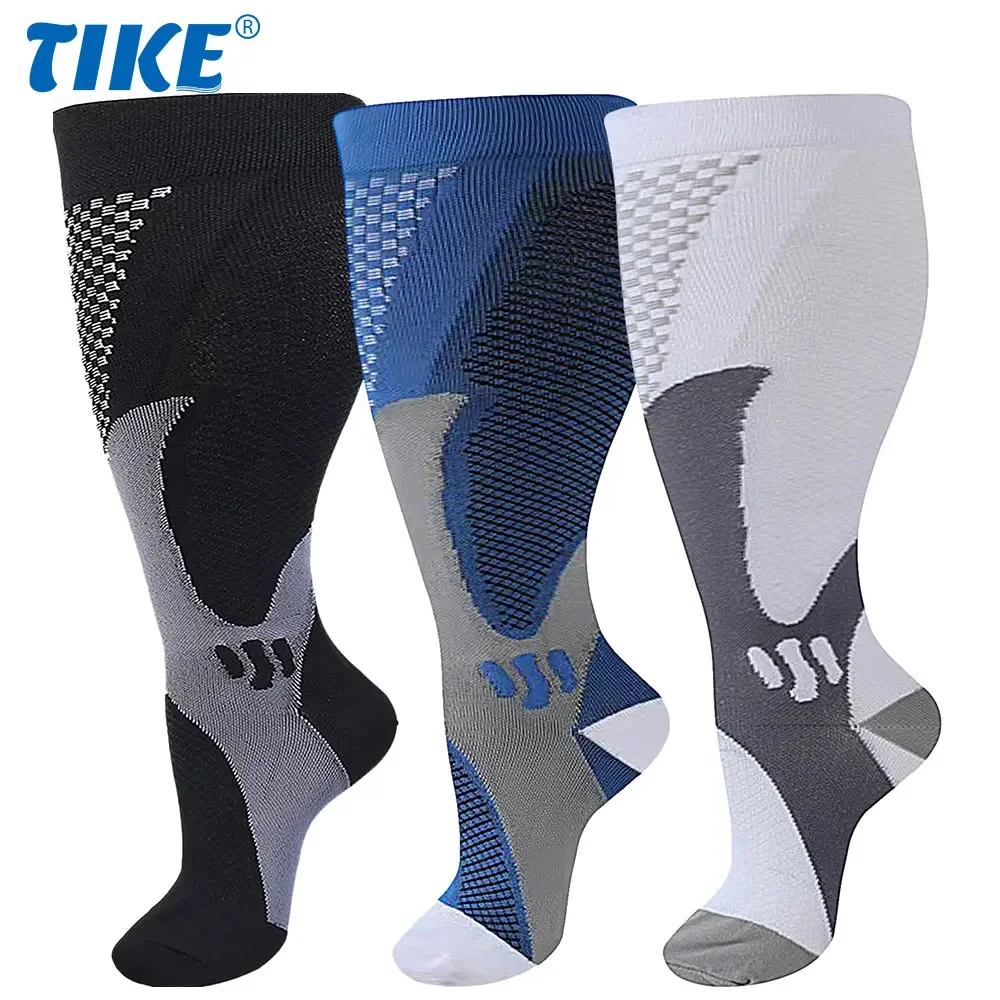 

1 Pair Plus Size Compression Socks for Women & Men, 20-30 Mmhg Extra Wide Calf Knee High Stockings for Circulation Support Sport