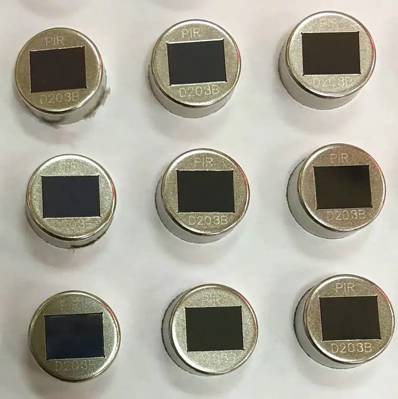 

5 шт. D203B D203B DIP3 абсолютно новый оригинальный