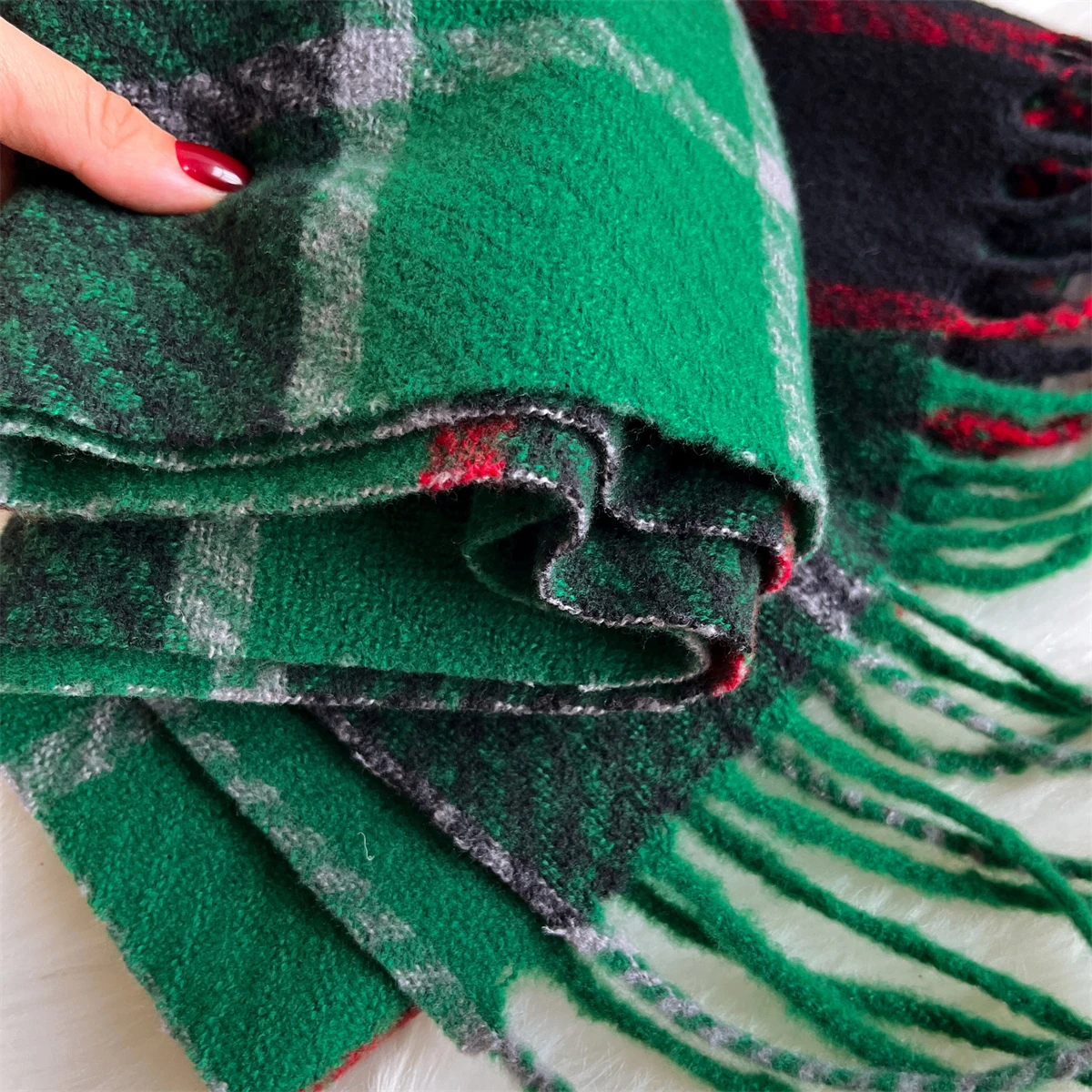Luxus Winter Plaid Schal für Frauen Männer Britischen Stil Kaschmir Schals Mit Quaste Weibliche Winter Warm Neck Schal Acryl Schal – Detail 14
