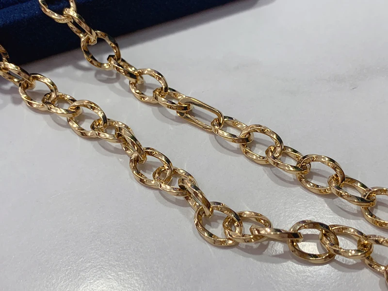 KUGG 18K Yellow Gold Necklace Fashion European and American Style Shiny High-End Collarbone Chain for Women High Party Jewelry